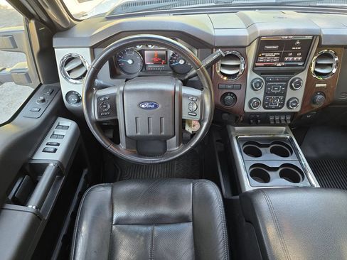 Used 2013 Ford F350 Lariat w/ Lariat Ultimate Pkg AWD/4WD image 12