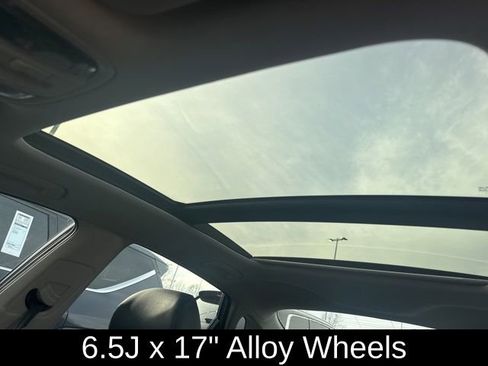 Used 2018 Kia Optima S w/ Panoramic Sunroof Package image 18