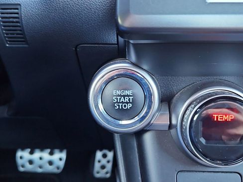 Used 2022 Subaru BRZ Premium image 16