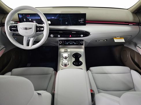 Used 2026 Genesis GV70 2.5T Advanced AWD/4WD image 8