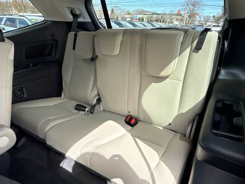Certified 2025 Subaru Ascent Premium AWD/4WD image 19