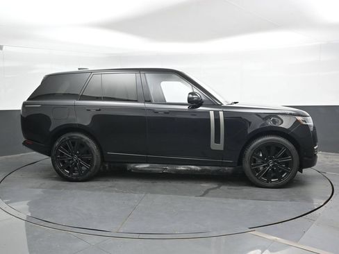 Used 2023 Land Rover Range Rover SE AWD/4WD image 5