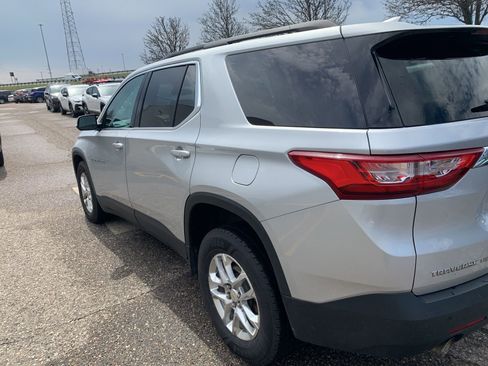 Used 2020 Chevrolet Traverse LT w/ LPO, Floor Liner Package image 3
