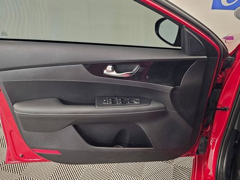 Used 2024 Kia Forte GT-Line image 10