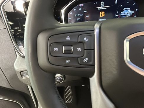 Used 2025 GMC Sierra 1500 Elevation AWD/4WD image 17