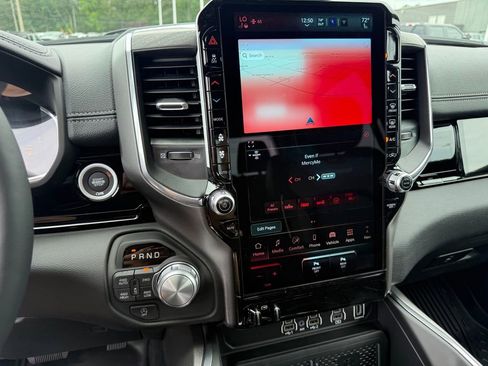 New 2026 RAM 1500 Laramie AWD/4WD image 18
