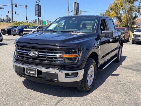 Used 2025 Ford F150 XLT w/ Equipment Group 301A Standard AWD/4WD image 7