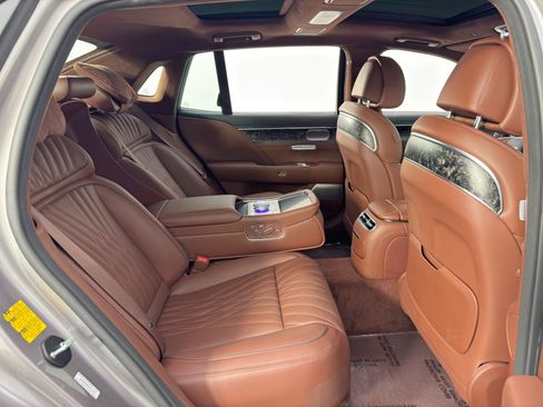 Used 2024 Genesis G90 3.5T image 57