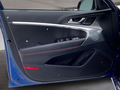 Used 2025 Genesis G70 2.5T w/ Sport Prestige Package image 20