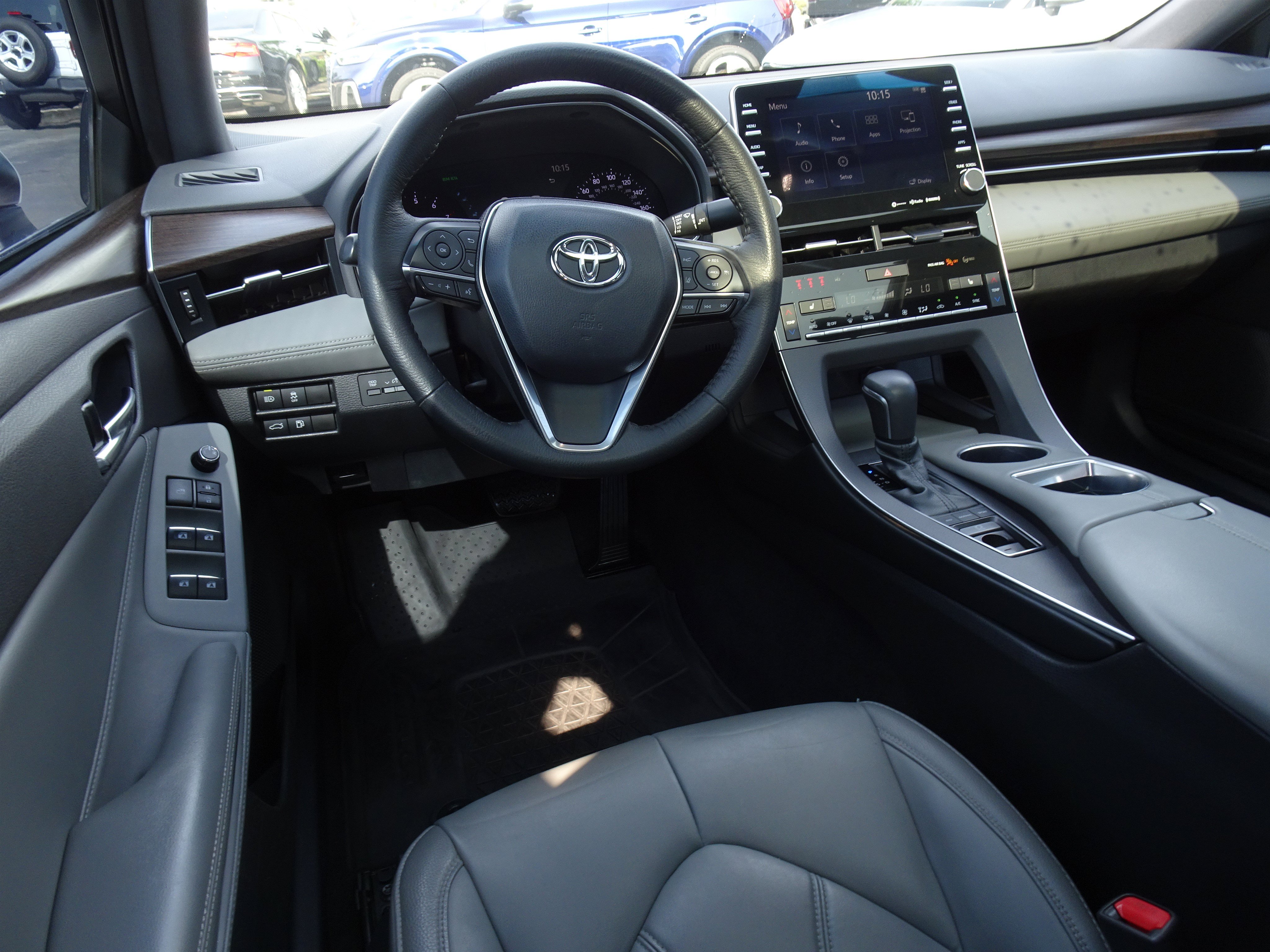 Used 2021 Toyota Avalon XLE w/ Moonroof Package FWD image 10