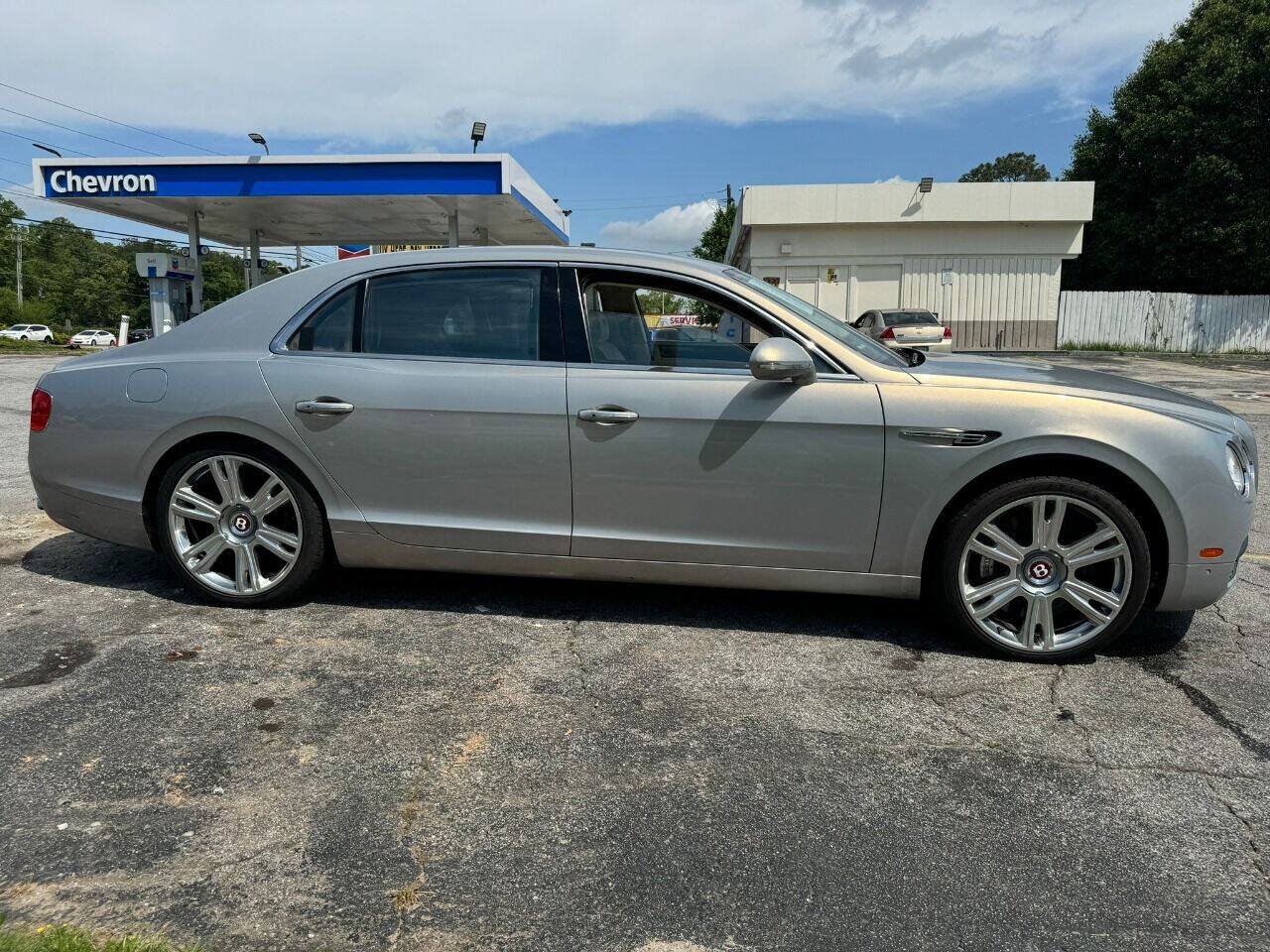 Used 2015 Bentley Flying Spur V8 AWD/4WD image 6
