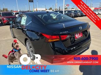 New 2025 Nissan Altima 2.5 SL video 3