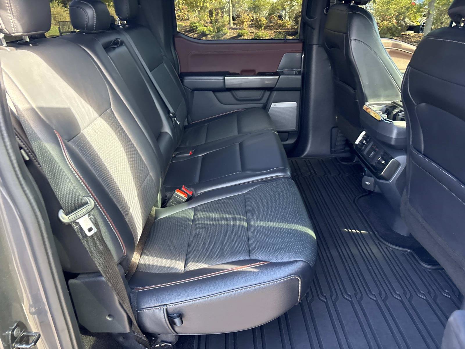 Used 2021 Ford F150 Lariat w/ Equipment Group 502A High AWD/4WD image 34