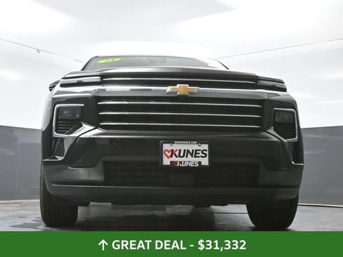 Used 2024 Chevrolet Traverse LT FWD image 28