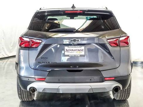 Used 2022 Chevrolet Blazer LT w/ Sound & Technology Package AWD/4WD image 8