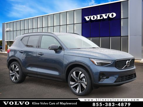 New 2026 Volvo XC40 B5 Ultra w/ Climate Package image 1