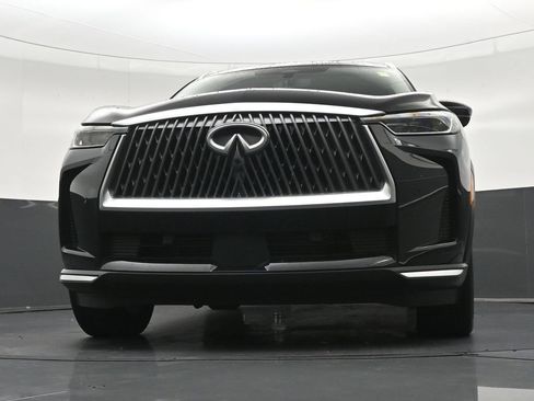 Used 2026 INFINITI QX60 Luxe w/ Cargo Package FWD image 31