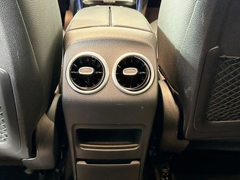 Certified 2025 Mercedes-Benz GLB 250 image 24