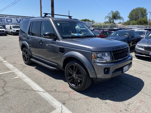 Used 2016 Land Rover LR4 HSE Silver Edition AWD/4WD image 8