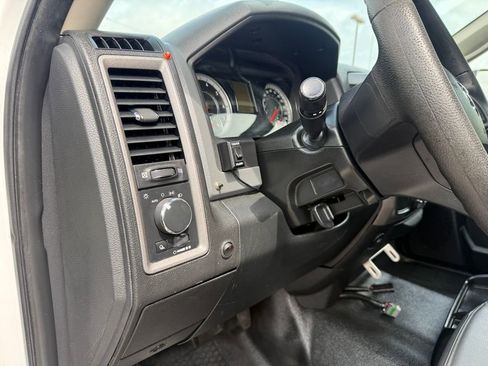 Used 2017 RAM 3500 Tradesman AWD/4WD image 23