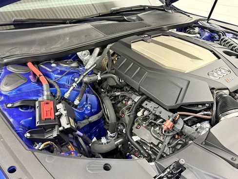 Used 2023 Audi RS 7 Sportback w/ RS 7 Executive Package image 49