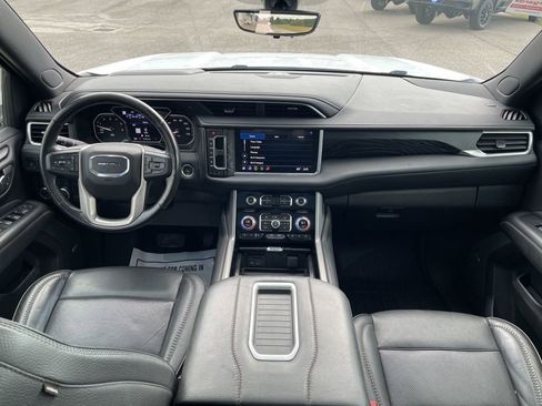 Used 2021 GMC Yukon Denali w/ Denali Ultimate Package RWD image 27