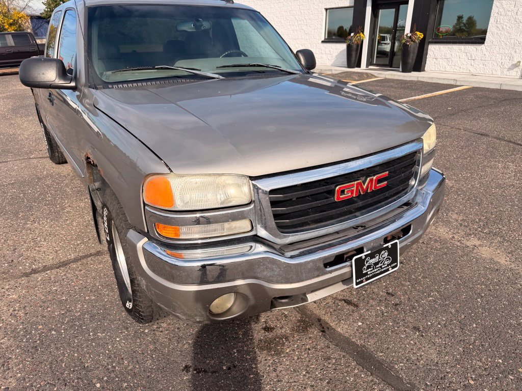 Used 2003 GMC Sierra 1500 SLT w/ SLT Preferred Equipment Group AWD/4WD image 14