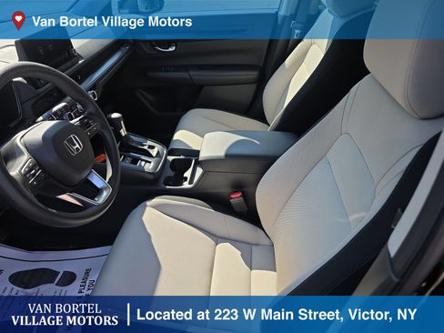 Used 2023 Honda CR-V EX image 10