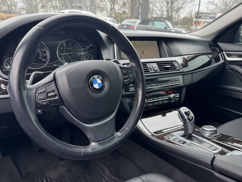 Used 2016 BMW 528i Sedan image 11
