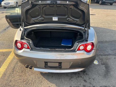 Used 2005 BMW Z4 2.5i image 7