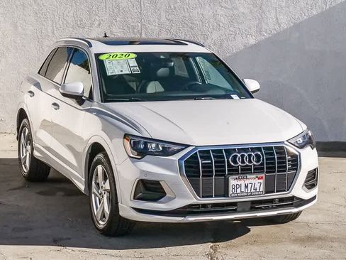 Used 2020 Audi Q3 2.0T Premium w/ Convenience Package image 3