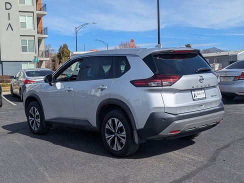 Used 2021 Nissan Rogue SV AWD/4WD image 7