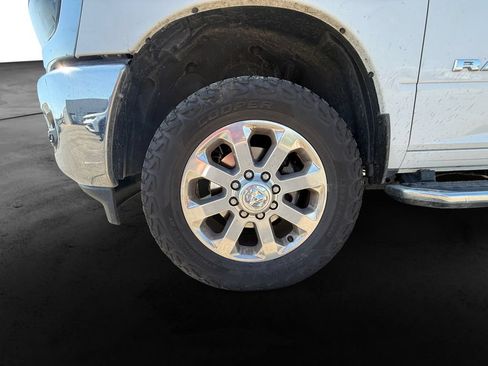 Used 2025 RAM 2500 Big Horn AWD/4WD image 12