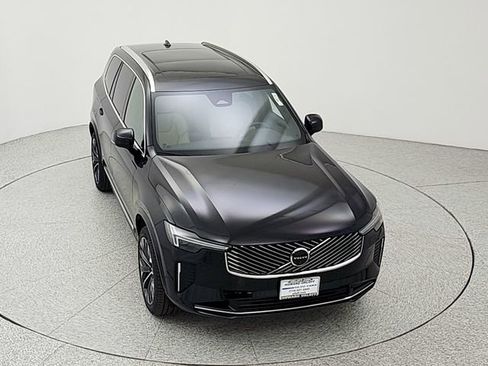 New 2026 Volvo XC90 T8 Plus w/ Protection Package Premier AWD/4WD image 14
