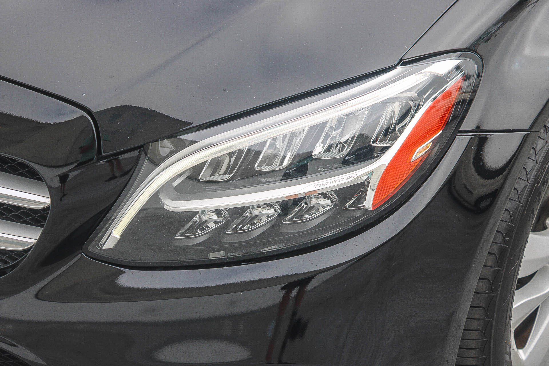 Used 2019 Mercedes-Benz C 300 Sedan image 5