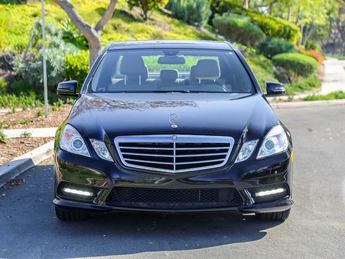 Used 2012 Mercedes-Benz E 350 Sedan image 2