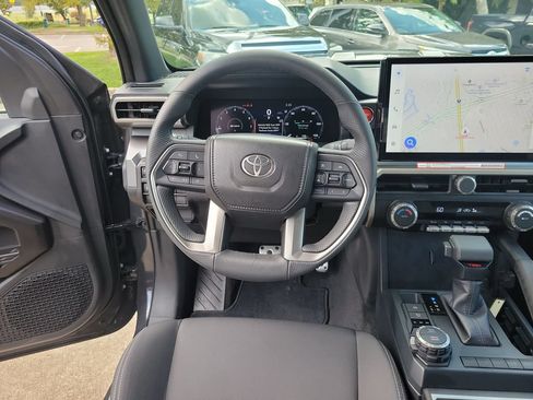 Used 2026 Toyota Tacoma TRD Sport AWD/4WD image 17