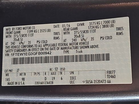 Used 2016 Ford F150 Platinum w/ Equipment Group 701A Luxury AWD/4WD image 36