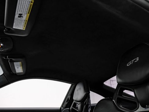 Used 2015 Porsche 911 GT3 image 39