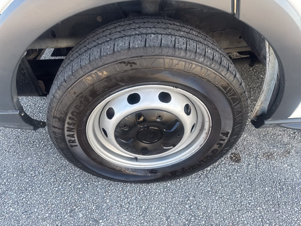 Used 2018 Ford Transit 150 130 Low Roof RWD image 11
