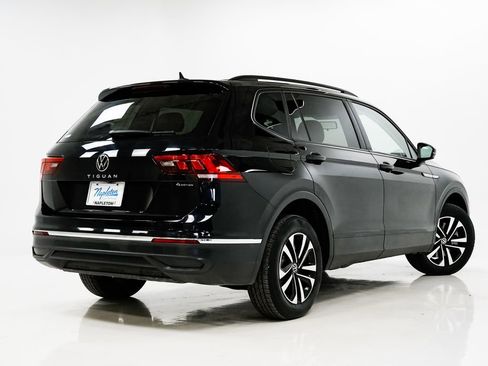 Used 2022 Volkswagen Tiguan S image 27