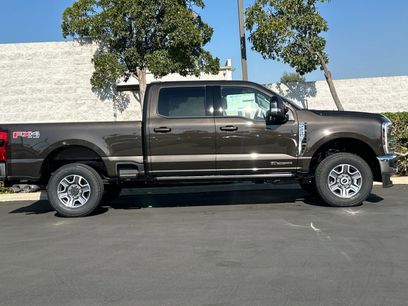 New 2025 Ford F250 Lariat w/ Lariat Ultimate Package
