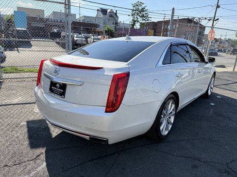 Used 2013 Cadillac XTS Luxury AWD/4WD image 6