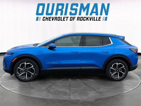 New 2026 Chevrolet Equinox EV LT image 3