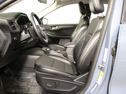 Used 2024 Ford Escape SE FWD image 28