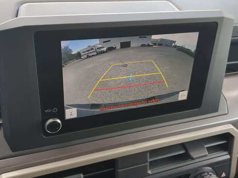 Used 2024 Toyota Tacoma SR5 image 29