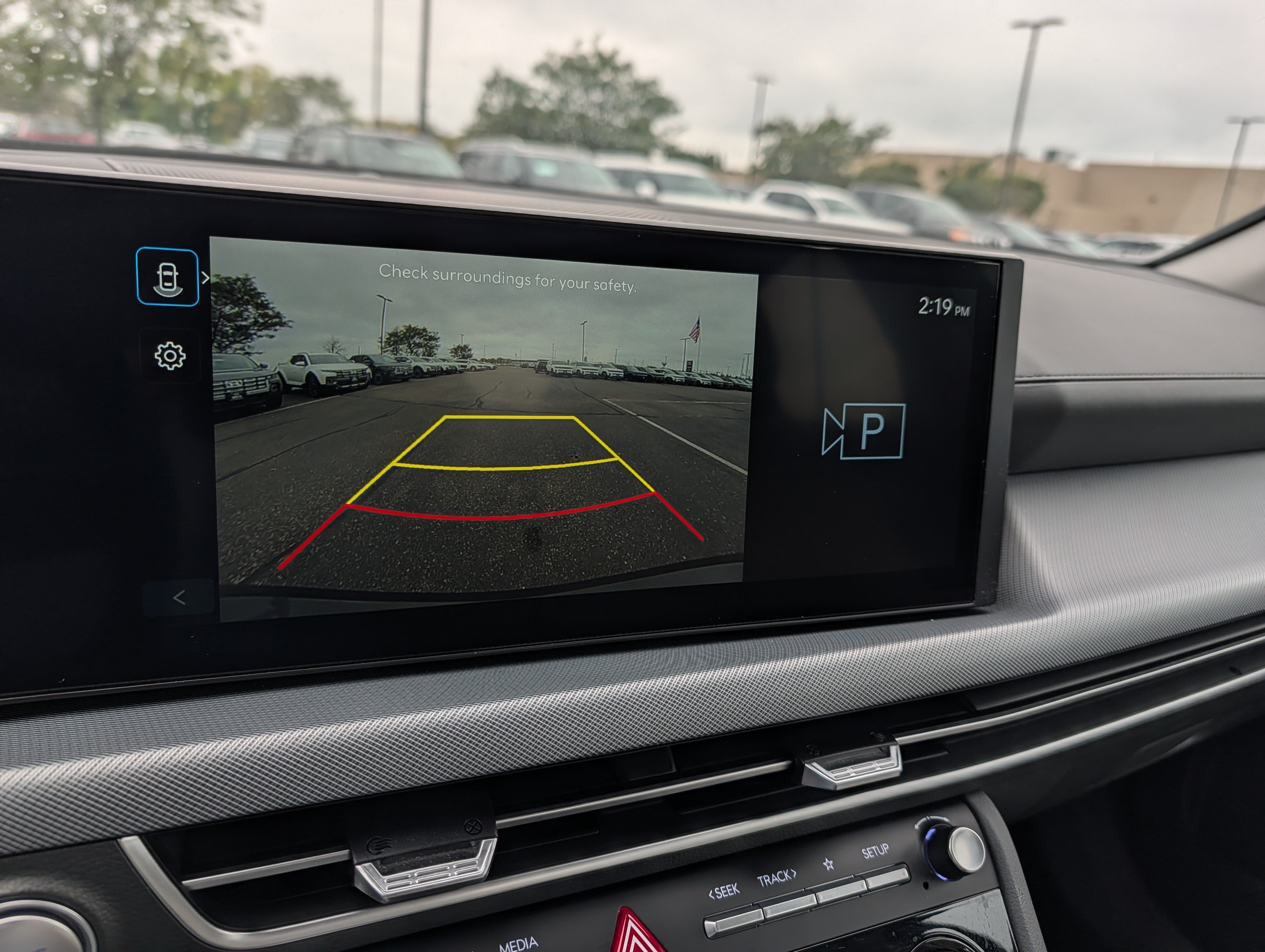 Used 2025 Hyundai Sonata SE FWD image 17
