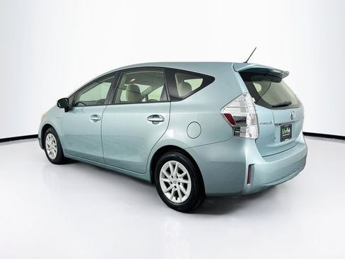 Used 2014 Toyota Prius V Three FWD image 5