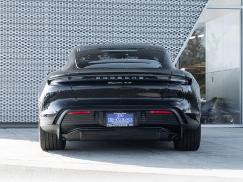 Used 2021 Porsche Taycan 4S image 31
