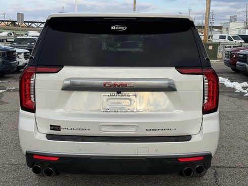 Used 2023 GMC Yukon Denali image 4